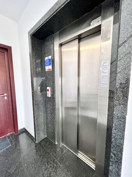 Aviatiei, Cartierul Francez, cladire exclusiv de birouri, zona Aurel Vlaicu