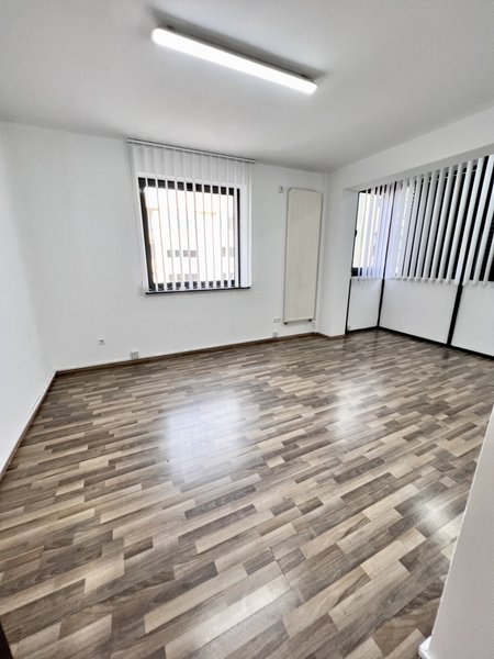 Aviatiei, Cartierul Francez, cladire exclusiv de birouri, zona Aurel Vlaicu