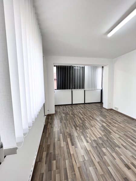 Aviatiei, Cartierul Francez, cladire exclusiv de birouri, zona Aurel Vlaicu