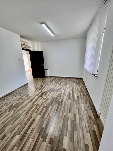 Aviatiei, Cartierul Francez, cladire exclusiv de birouri, zona Aurel Vlaicu