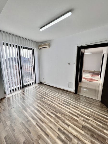 Aviatiei, Cartierul Francez, cladire exclusiv de birouri, zona Aurel Vlaicu