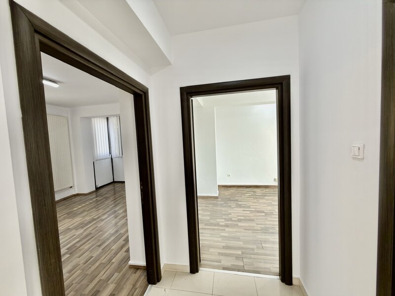 Aviatiei, Cartierul Francez, cladire exclusiv de birouri, zona Aurel Vlaicu