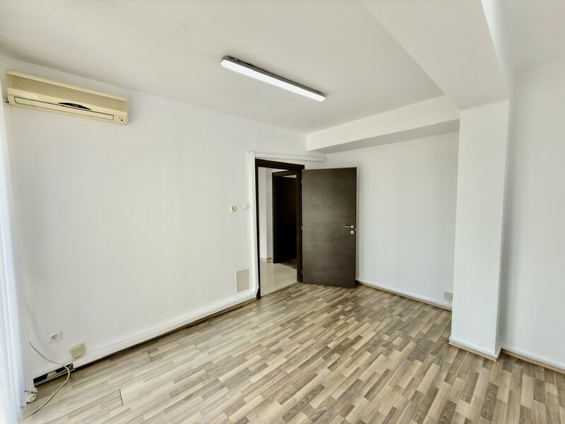 Aviatiei, Cartierul Francez, cladire exclusiv de birouri, zona Aurel Vlaicu