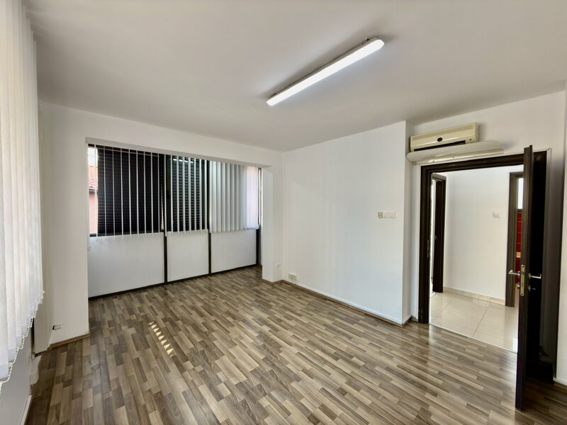 Aviatiei, Cartierul Francez, cladire exclusiv de birouri, zona Aurel Vlaicu